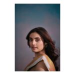 Divyansha Kaushik Instagram - A side profile shot no one asked for, shot beautifully though by the amazing @raju.raman , styled by @devanshi.15 , hmu by mamoo @kaushikanu