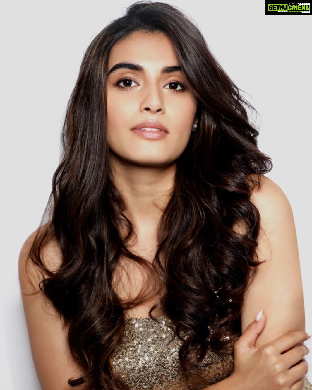 Divyansha Kaushik Instagram - Just be yourself. Let people see the real , imperfect , flawed , quirky , weird , beautiful and magical person that you are. . . . #Majili #thursday #throwbackthursday #india #happy #blessed #grateful #march #2019 #india #actress #tollywood #hyderabad Mumbai, Maharashtra