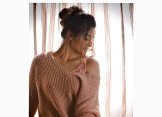 Divyansha Kaushik Instagram - 🍯