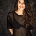 Divyansha Kaushik Instagram – Thursday Vibes 🌸
📸 @shardulnavarephotography 💄@shresh_mua Mumbai, Maharashtra