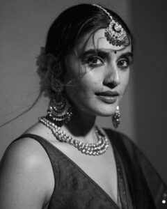 Divyansha Kaushik Instagram - 