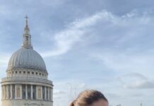 Divyansha Kaushik Instagram - can we guess who wer shooting with? St Paul's Cathedral