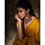 Dushara Vijayan Instagram - Shot by : @sai_munish @loveknotstories Outfit @purvi.doshi Blouse @savinidii_official Jewellery @theamethyststore Hairstylist @puii_c_ammy Muse Asst @prasanthpowar Team @loveknotstories @krishnakumar.__.06 @s_u_r_y_a__a @rishi__offi