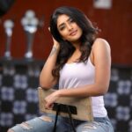 Eesha Rebba Instagram - Keepin’ it simple🦋