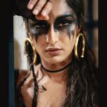 Erica Fernandes Instagram - Remember :- Be proud of who you are , not ashamed of how someone else sees you 😇🙏🏻 Outfit @officialsaishashinde @saishashinde05 Outfit courtesy @shrushti_216 Boots @londonrag_in Earrings @blingsutra Hair by @rahul_sharma221 Makeup @makeupbynayan 📷 @clickingg_it #internationaliconicawards #iia8 #awardsnight #metgalatheme #vikingstyle #viking #blacklove