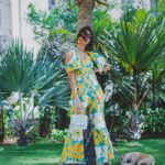 Erica Fernandes Instagram - Stop rushing things that need time to grow #foodforthought Outfit by @fugaclothing Footwear by @themayze_official Bag @eena.official 📸 @akshay_navlakhe Coordinated by @shrushti_216 #fashionblogger #trends #outfitpost #mumbaibloggers #indianbloggers #indianinfluencers #fashioninfluencers #coordset