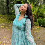 Eshanya Maheshwari Instagram - Hasti rahe tu hasti rahe Haya ki laali khilti rahe..✨✨✨ Outfit by @everbloomindia 💙 #ootd #desigirl #blue #💙 #esshanyamaheshwari #esshanya #fashionblogger #styleblogger