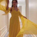 Freida Pinto Instagram - Are you going to see @mrmalcolmslist today? Also, I can’t get over this dress. Thank you @erinwalshstyle New York City, N.Y.