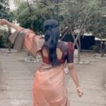 Gabriella Charlton Instagram - This trend in a saree 😍 Blouse @studioavini 🤩