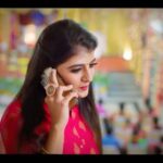 Gabriella Charlton Instagram - Super excited and nerve wracking to share this with all of you! My next with @vijaytelevision Support me throughout this journey as always. #kavya #eramanarojave2 Blouse @d3boutiquee Saree @lara_boutiquez Makeup and hair @jeevithamakeupartistry Thank you for making me look like a bride!