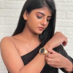 Gabriella Charlton Instagram - @danielwellington’s Black Friday sale🖤 > Everything else #danielwellington's Black Friday Sale is now live, and you surely don't want to miss it! 🔥 Get up to 50% discount on many styles and plus use my code DWXGAB to get an additional 15% discount! Hurry offer valid till stocks last! #danielwellington #ad
