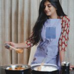 Gabriella Charlton Instagram - Stylish, classy and smart, the serveware collection from @vayaindia is perfect to make every meal I have at home luxurious! Made of stainless steel and insulated, the casserole and insulated tumblers look good and work well in keeping my meal and beverage warm! Check out the entire collection at vaya.in #vayaindia #vayahautecase #vayapopcup