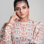 Gabriella Charlton Instagram - Wearing: @suresh.menon Jewellery: @chennai.allcollections Shot by: @_sanjeyasing_ @25fps1080p Edited by: @__peer__