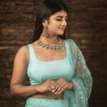 Gabriella Charlton Instagram - Photographed by: @zerogravityphotography Location: @ajgardens_ MUA: @luxefacebyanitha Hair: @raja_hairstylist Jewellery: @bcos_its_silver Costume: @yoshnasbyela