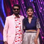 Gabriella Charlton Instagram - Periya kumareyyy... Morattu Singles @1.30pm today on @vijaytelevision Wearing @suresh.menon Jewellery @chennai.allcollections