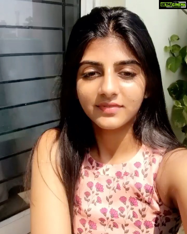 Gabriella Charlton Instagram - From Chennai 28 to Mankatha, been a huge fan of director Venkat Prabhu and his entertaining works. ☺️ #LiveTelecast on @disneyplushotstarvip, which marks his digital debut, is a brilliant attempt in Tamil OTT segment. Streaming Now!