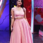 Gabriella Charlton Instagram - Wearing @suresh.menon for Morattu Singles #vijaytelevision Mua & hair @haripriyamakeupartist Jewellery @chennai.allcollections Captured by @_.shabari._