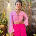 Gabriella Charlton Instagram - Hey ☺️ 📷 @zaaravineet.offl 😘 . . . . @yoshnasbyela ♥️ @chennai.allcollections ♥️