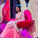 Gabriella Charlton Instagram - To all my supporters who genuinely sent me messages saying you miss me, I do too. But please don’t anymore cause we meet again on Murattu Singles. Keep supporting. Love to all ♥️ Wearing @thorkal_couture_official #murattusingles #vijaytelevision