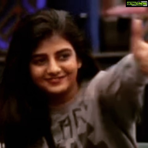 Gabriella Charlton Instagram - Hey Insta fam! As you know this is the Ticket to Finale week and everybody is in eviction list. Keep supporting Gaby the way you've been doing all these days. Cast your votes on the Hotstar Mobile App. You can also give a missed call to "8367796805". Together, we can take her to the finals! Thank you lovely people! ❤✨ #biggbosstamil #biggbosstamil4
