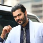 Ganesh Venkatraman Instagram – There are two types of people in the world
-seeking to EXPRESS
-seeking to IMPRESS
which type are you?

NEVER focus on Outcomes.. focus on living ur life to ur full potential… Outcomes will follow automatically ❤️ ❤️

#mondaymotivation
#makingpositivitygoviral
#GaneshVenkatram 
#lifelessons
#notetomyself
#becomingthebestversionofyourself