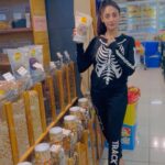 Gurleen Chopra Instagram - SECRETS OF MY BEAUTY…… . . . . . AN ULTIMATE LIST & IMPORTANCE OF SUPER FOODS FOR : 🔹YOUR GLOWLY FLAWLESS SKIN 🔹YOUR HEALTHY STRONG HAIR 🔹YOUR ACTIVE MIND 🔹YOUR HEALTHY GUT AND HORMONAL SYSTEM ! . Try these and see the change yourself! STAY TUNED FOR MORE HEALTY TIPS with GC ❤️ . . . . . . #Healthyfoods #superfoods #dryfruits #healthydiet #healthaddict #naturalfood #healthyhair #stronghair #almonds #kishmish #walnuts #dates #hormonalbalance #active #stayfit #fitnessaddict #skin #healthyskin #glowyskin #clearskin #healthtips #counsellingwithgc #youtubeimgc #igurleenchopra #mumbai