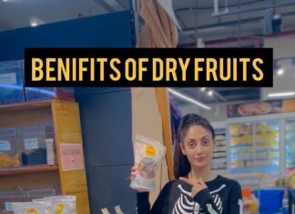 Gurleen Chopra Instagram - SECRETS OF MY BEAUTY…… . . . . . AN ULTIMATE LIST & IMPORTANCE OF SUPER FOODS FOR : 🔹YOUR GLOWLY FLAWLESS SKIN 🔹YOUR HEALTHY STRONG HAIR 🔹YOUR ACTIVE MIND 🔹YOUR HEALTHY GUT AND HORMONAL SYSTEM ! . Try these and see the change yourself! STAY TUNED FOR MORE HEALTY TIPS with GC ❤️ . . . . . . #Healthyfoods #superfoods #dryfruits #healthydiet #healthaddict #naturalfood #healthyhair #stronghair #almonds #kishmish #walnuts #dates #hormonalbalance #active #stayfit #fitnessaddict #skin #healthyskin #glowyskin #clearskin #healthtips #counsellingwithgc #youtubeimgc #igurleenchopra #mumbai