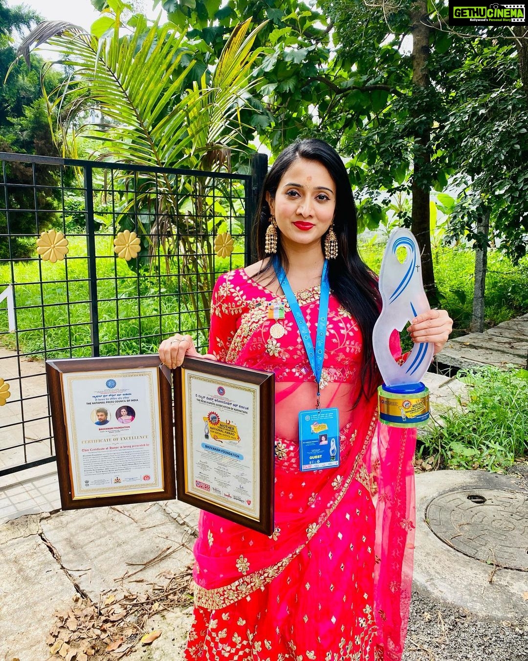 Harshika Poonacha Instagram - Honoured Blessed and Delighted to be the receiving the Most Dignified National Award βTHE MOTHER THERESA MEMORIAL NATIONAL AWARD for SOCIAL JUSTICE β on behalf of our BHUVANAM FOUNDATION. We Voraciously accept this Award and Thank each one of you for nominating us π We promise to work harder and be there for the people who need us π Bangalore, India