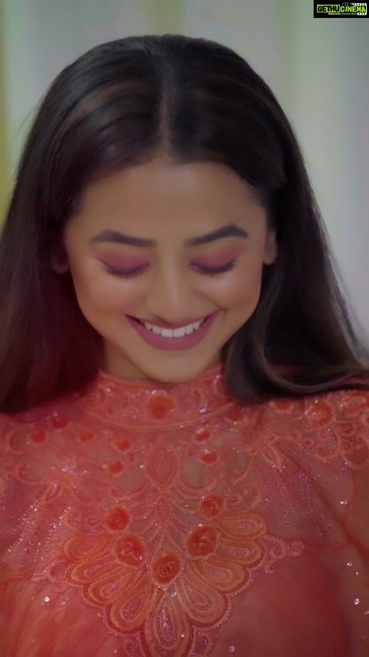 Helly Shah Instagram - One for the love for this song ✨❤️