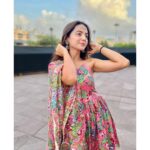 Helly Shah Instagram - Piya Basanti re…… ❤️ Wearing ~ @aachho