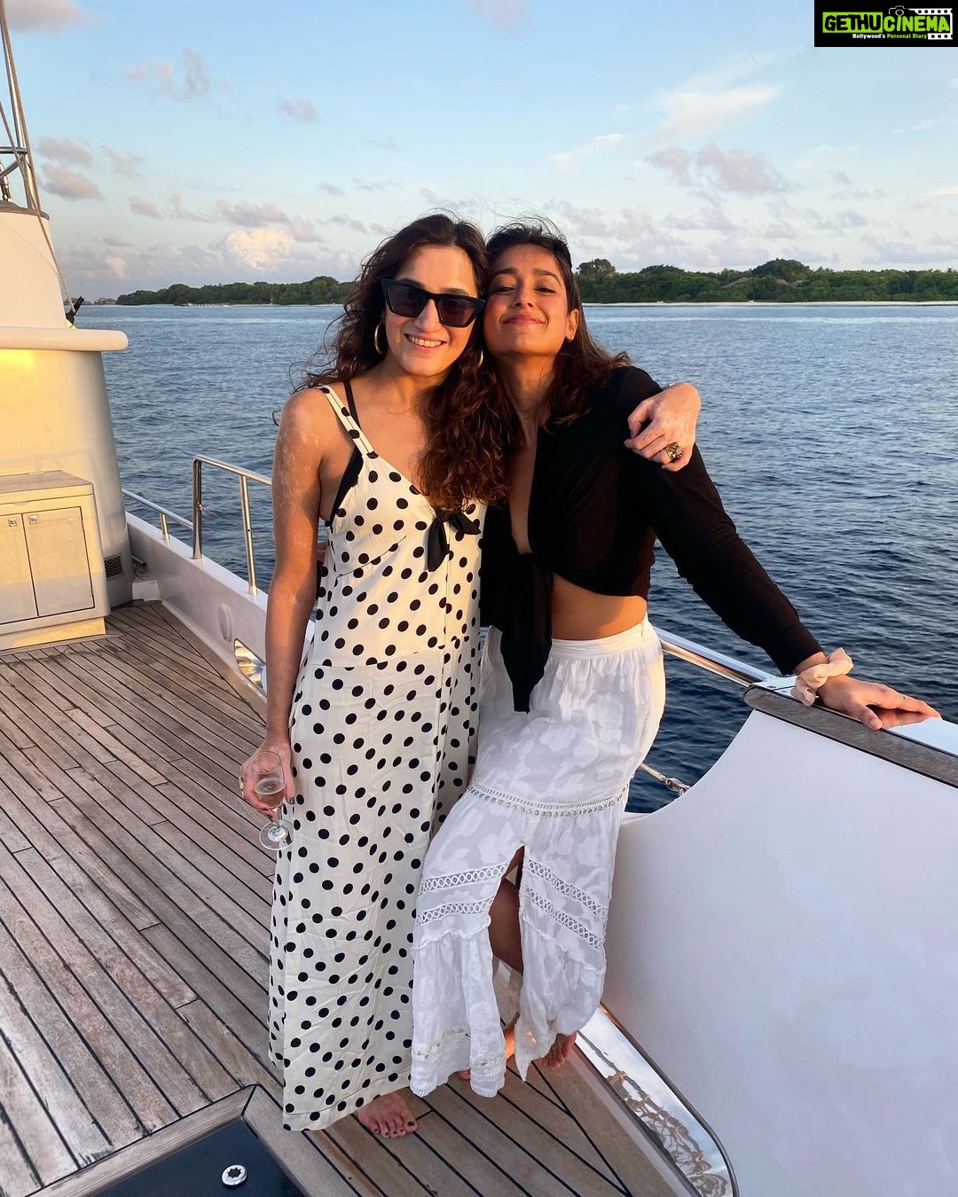 Ileana D'Cruz Instagram - This one ♥️
