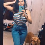 Iswarya Menon Instagram – When my girl @coffeemenon decides to photobomb 😅💋