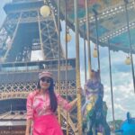 Janani Iyer Instagram - Eiffel in love with this city at first sight! 😉 #paris #eiffeltower Travel partner - @gtholidays.in Outfit - @thehazelavenue Styling- @krithika_ramanioffl #reelsinstagram #europe #travel #fashion #explore #trendingreels Paris, France