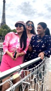 Janani Iyer Instagram - Vacation mode on!  With @gtholidays.in 

Video edit : @vividcapturesofficial

#europe #vacay #feelitreelit