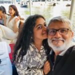 Janhvi Kapoor Instagram – Your #1 third wheel 🤡