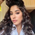 Janhvi Kapoor Instagram - #amstagram 🦄