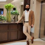 Jayasurya Instagram - 🤎🤎🤎 Clicked n styled by jayasurya's Faarya @sarithajayasurya @pothysofficial @pothyskerala