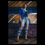 Jennifer Winget Instagram - Out loud and how!!! Catch my Close, Cosy (𝘠𝘰𝘶 𝘤𝘢𝘯 𝘵𝘦𝘭𝘭 𝘣𝘺 𝘵𝘩𝘦 𝘸𝘢𝘺 𝘐’𝘮 𝘱𝘳𝘰𝘱𝘱𝘦𝘥 𝘰𝘯 𝘵𝘩𝘦 𝘤𝘰𝘶𝘤𝘩) and Candid conversation with @nayandeeprakshit as I spill the beans for #HerStory Season 3 on @bollywoodbubble Let the noises in my head be heard as the voice in your hearts! (𝘐𝘠𝘒𝘠𝘒)😉 Styling: @simmerouquai Make Up: @sonamvaghani.mua Hair: @hairbysharda