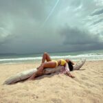 Jennifer Winget Instagram - Sun’s Out, Buns Out! #mentallyhere