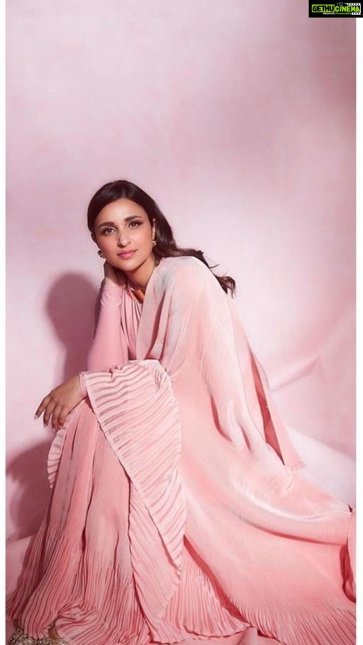 Joy Crizildaa Instagram - SOLD OUT (Pre-Orders can be taken) To place an order Kindly DM ! ❤️ Disclaimer : color may appear slightly different due to photography No exchange or return Unpacking video must for any sort of damage complaints Threads here and there, missing threads,colour smudges are not considered as damage as they are the result in hand woven sarees. #joycrizildaa #joycrizildaasarees #handloom #onlineshopping #traditionalsaree #sareelove #sareefashion #chennaisaree #indianwear #sari #fancysarees #iwearhandloom #sareelovers #sareecollections #sareeindia