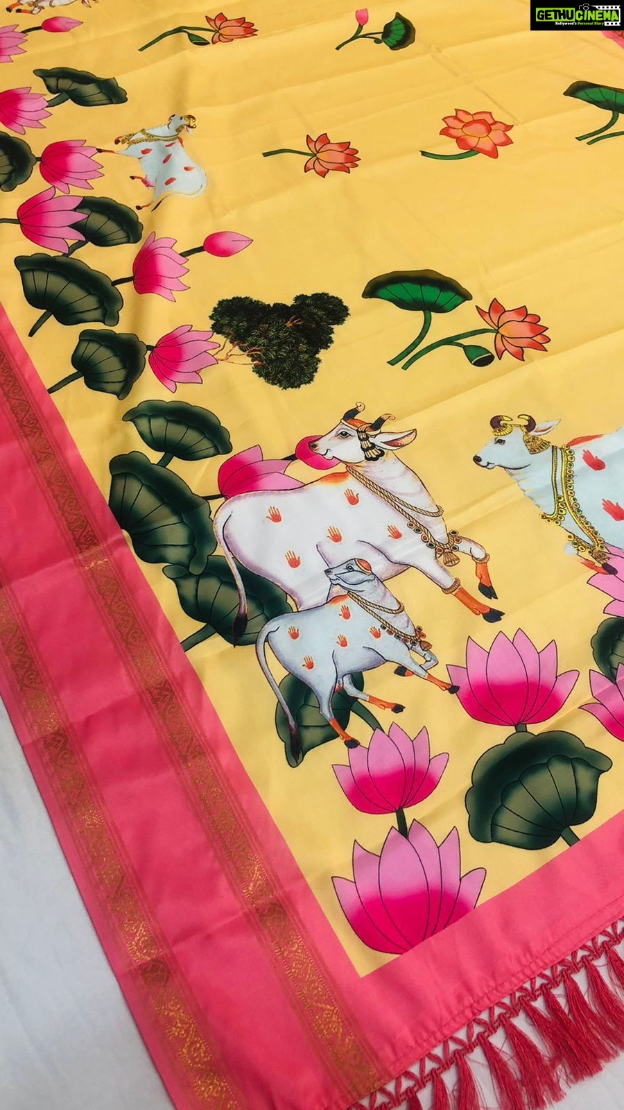 Joy Crizildaa Instagram - Gadwal silk kalamkari saree To place an order Kindly DM ! ❤️ Disclaimer : color may appear slightly different due to photography No exchange or return Unpacking video must for any sort of damage complaints Threads here and there, missing threads,colour smudges are not considered as damage as they are the result in hand woven sarees. #joycrizildaa #joycrizildaasarees #handloom #onlineshopping #traditionalsaree #sareelove #sareefashion #chennaisaree #indianwear #sari #fancysarees #iwearhandloom #sareelovers #sareecollections #sareeindia