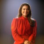Kajol Instagram - Kuch kuch ho raha hai, tum nahi samjhoge. Can you guess what we're up to? 🤩