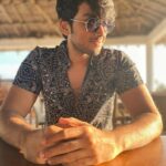 Kalidas Jayaram Instagram - 🌊🌊🌊 SURF TURF