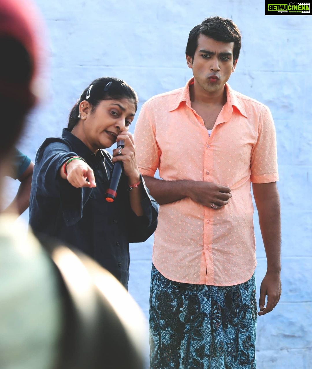 Kalidas Jayaram Instagram - What a welcome ❤️ cudnt have asked for more PAAVA KADHAIGAL ❤️ #sudhakongara @jomontjohn @shanthnu @bhavanisre @netflix_in