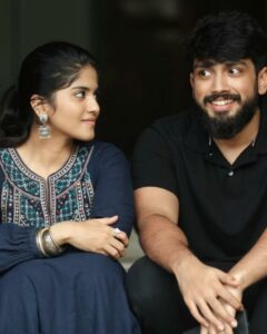 Kalidas Jayaram Instagram - Oru pakka kathai from 12 am only on @zee5tamil