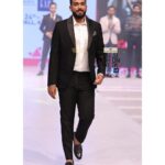 Kalidas Jayaram Instagram - Thank you @lulufashionweek_ind for making me walk on the ramp which I thought I could never do in my life...and to all the wonderful people present there yesterday who supported and cheered for me ...love you all ❤️ @lulu_mall Kochi, India