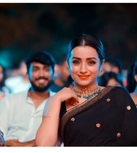 Kalidas Jayaram Instagram - Vipinan and jaanu 🔥 PC @ajmal_photography_ @dudette583