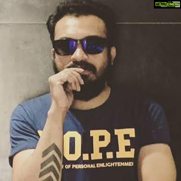 Kalidas Jayaram Instagram - അഭിനന്ദനങ്ങൾ 🤘 @actor.joju @actor_jayasurya @soubinshahir @nimisha_sajayan