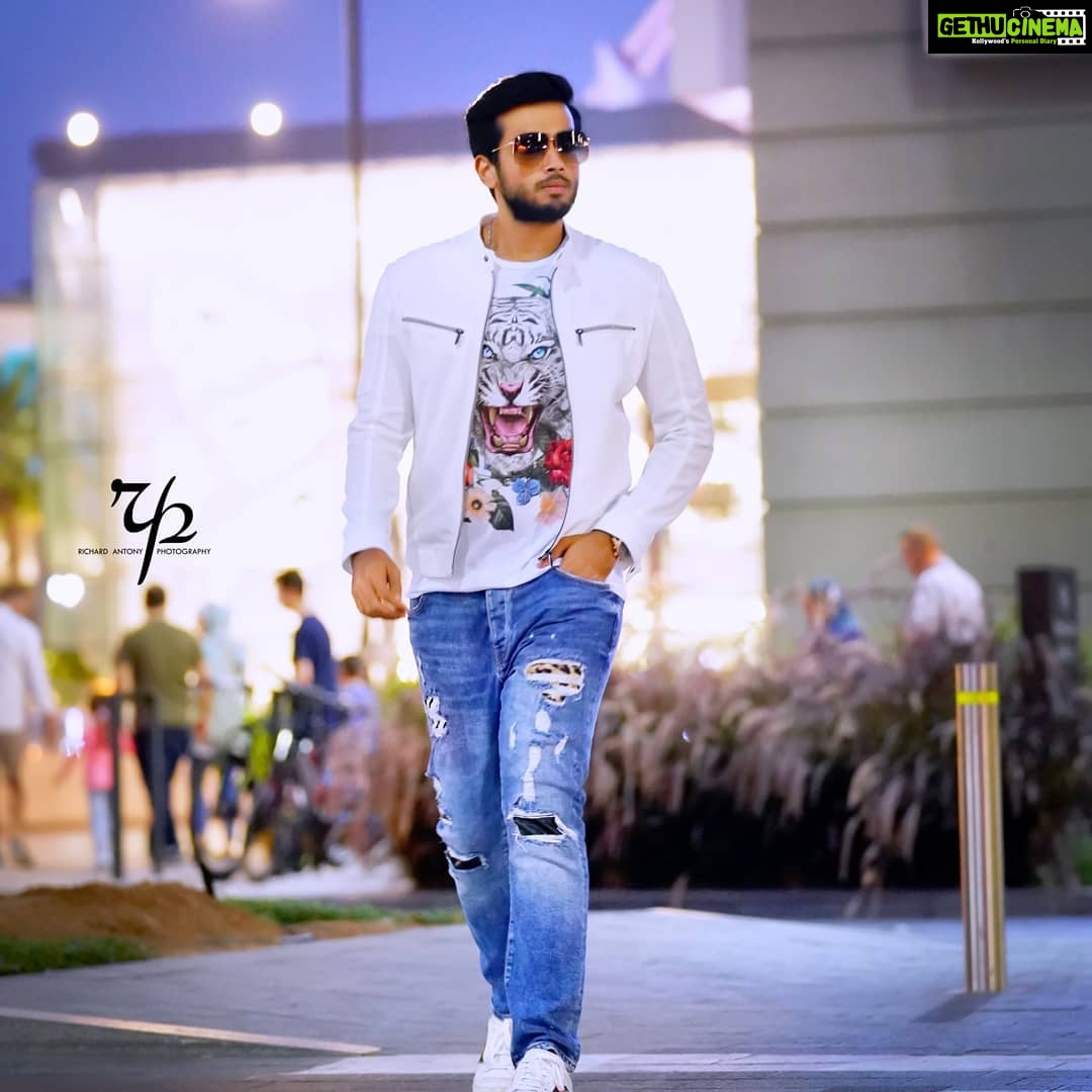 Kalidas Jayaram Instagram - BE you, DO you, FOR you. 📸📸 @richard_antony_