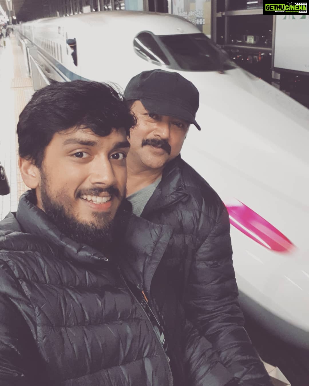Kalidas Jayaram Instagram - Happy birthday #appa 😙